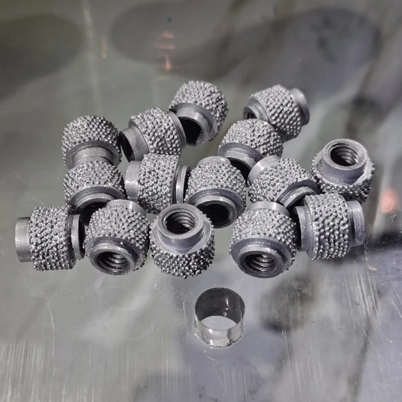 Brazed-Diamond-Wire-Saw-beads-for-cast-iron
